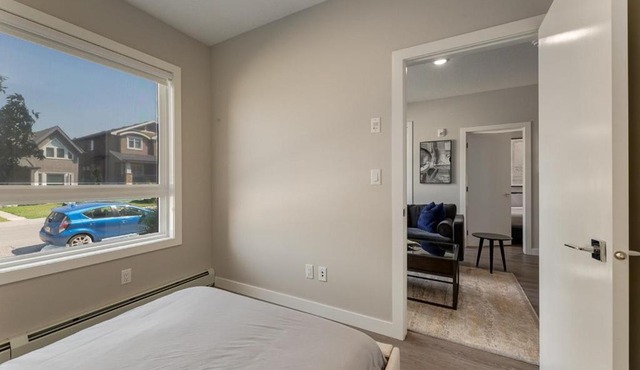 Free Underground Parking, Pet Friendly Apartment