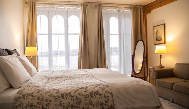 Frontenac - Royal Dalhousie