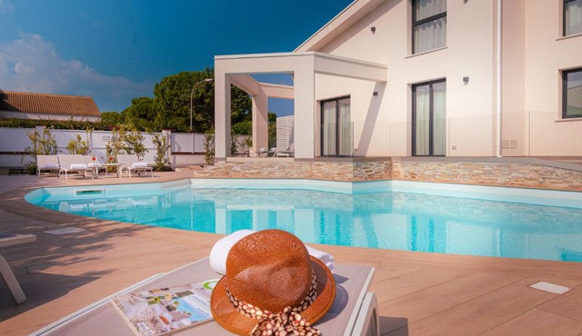 Gelso Bianco Boutique Apartments