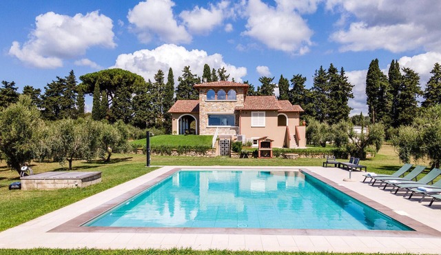 Gorgeous home in Bibbona