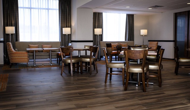 Hampton Inn & Suites by Hilton Truro