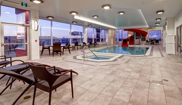 Hampton Inn & Suites by Hilton Grande Prairie