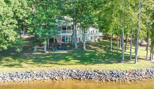 Heron House