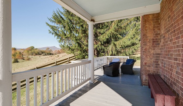 Historic Raphine Retreat Near Brownsburg Village!