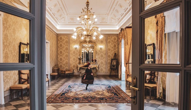 History, elegance and luxury in the heart of Sicilian Liberty. Your home in Ragusa