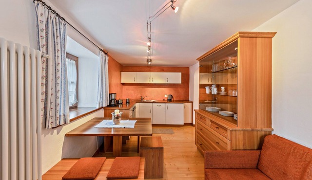 Holiday Apartment "Florerhof Ferienwohnung Rose" with Mountain View, Sauna & Garden