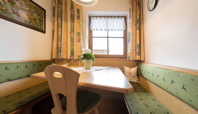 Holiday Apartment "Dolomitenblick" with Mountain View, Balcony & Wi-Fi
