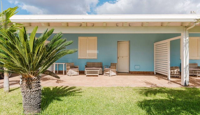 Holiday Home 'La Perla Di Mare - Gemma' with Shared Pool, Wi-Fi and Air Conditioning