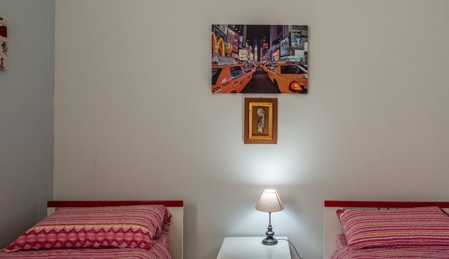 Holiday Home 'La Maison Du Port' with Balcony, Wi-Fi and Air Conditioning