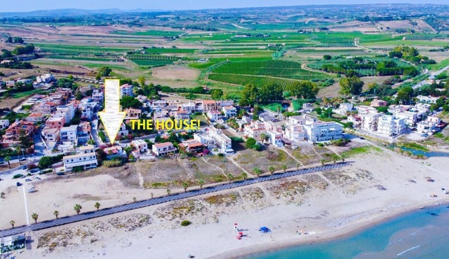 Holiday house Menfi for 1 - 6 persons with 3 bedrooms - Holiday house