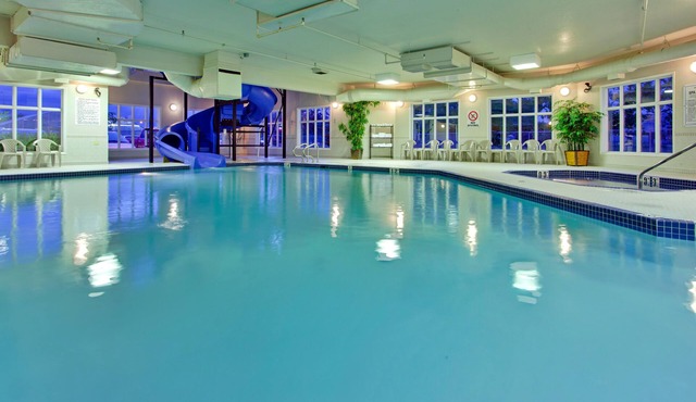 Holiday Inn Express Hotel & Suites Airdrie-Calgary North by IHG