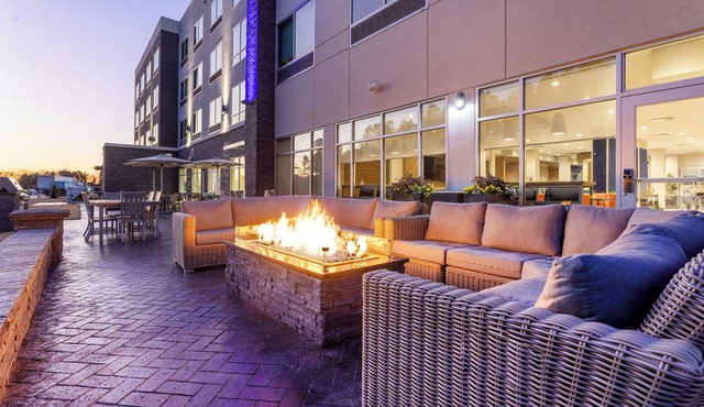 Holiday Inn Express & Suites Benson by IHG