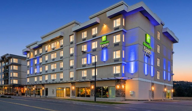 Holiday Inn Express & Suites Victoria-Colwood by IHG