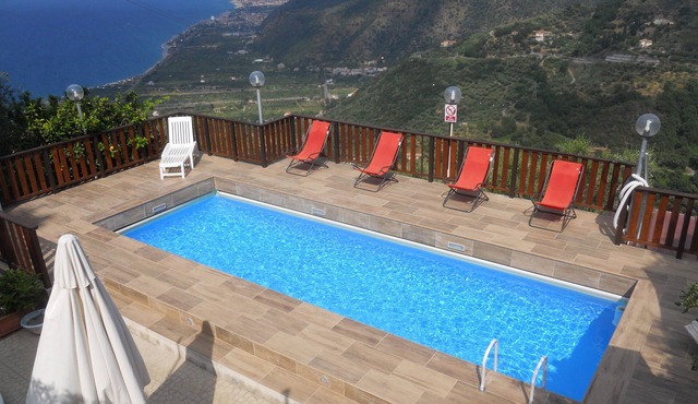 Holidays in Sicily - Villa Rosi