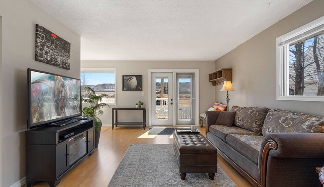 Hoodoo Hideout | Family Retreat | King Suite
