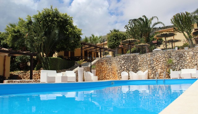 HOTEL GROTTICELLI