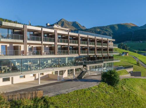 Hotel Purvita - Ski In Ski Out - Infinity Pool