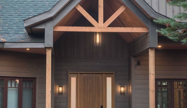 Huntsville Lakefront Luxury Cottage Retreat