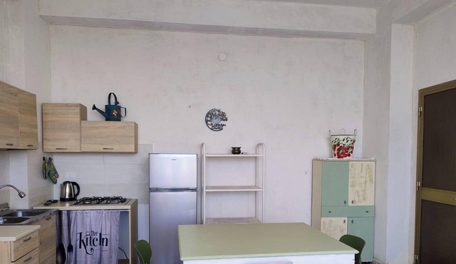 Independent and comfortable house in the town center but in the midst of greenery