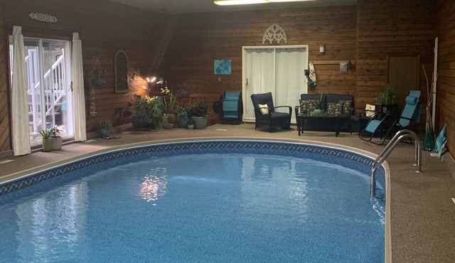 Indoor Heated Pool, Bright Beautiful Home - Great Location!