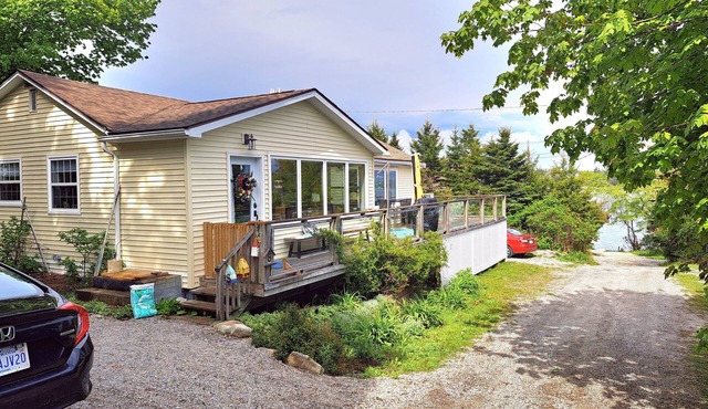 Ingramport Ocean Cottage Minutes from beautiful beaches on the South Shore of NS