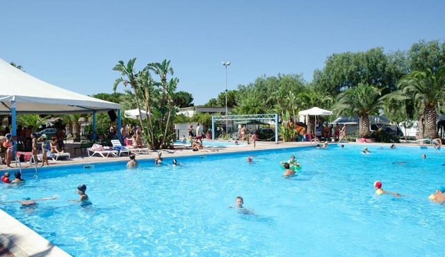 Kamemi Village & Camping