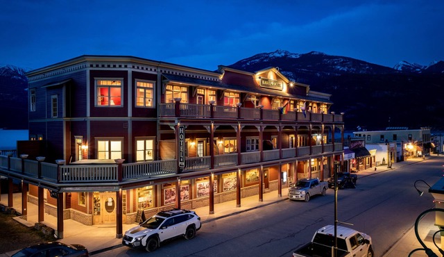 Kaslo Hotel