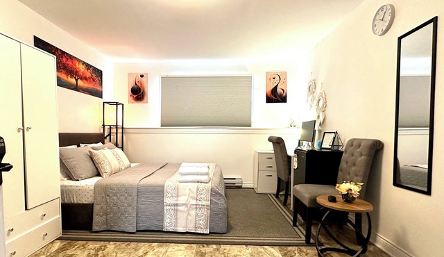 Kenneths Cozy Retreat - Saint John 1BDRM | Wi-Fi | 4mins Regional Hospital & UNB