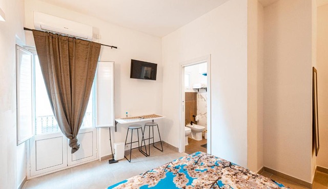 LA MANDORLA Luxury Rooms