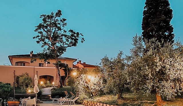 La Tinaia-Cozy apartment in a Modern Country House in the heart of Tuscany