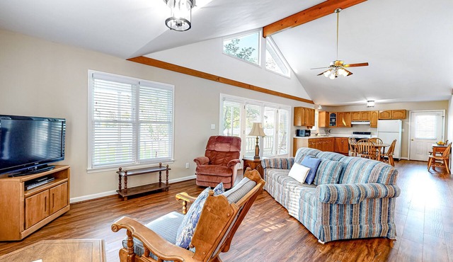 Lakefront Home with Central AC, WiFi, Lake Views, & Private Washer/Dryer
