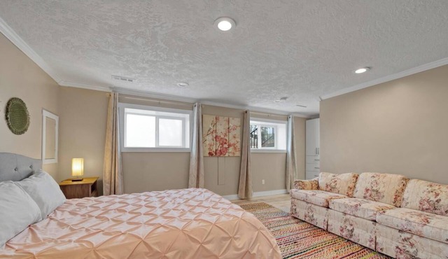 Large 2 bedroom suite with backyard