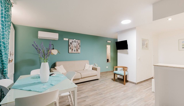 Loft 'Benny - Mazara Del Vallo' with Wi-Fi and Air Conditioning