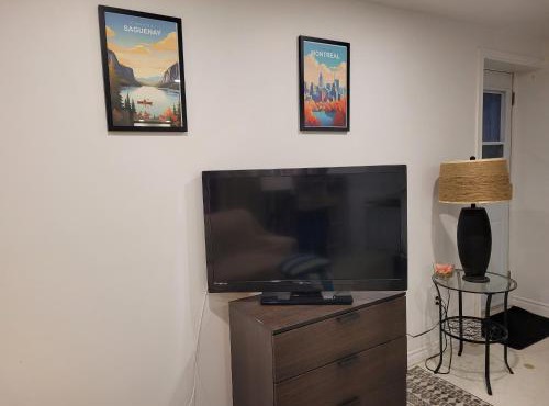 Logement complet, proche métro, parking gratuit