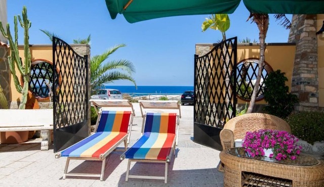 Lovely 1-Bed Villa in Balestrate