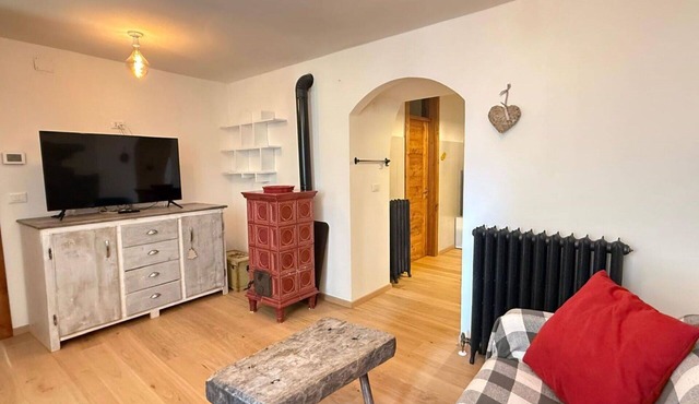 Lovely apartment for 4 people with WIFI and TV