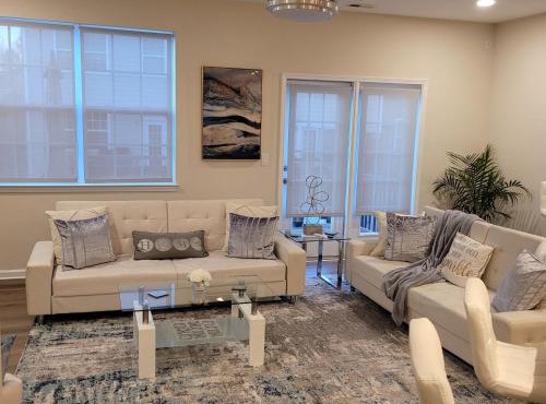 Luxurious Townhome