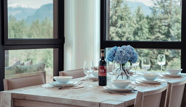 Luxury 3-Bedroom Penthouse in Revelstoke with Stunning Mountain Views