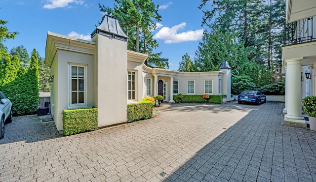 Luxury Spa Villa Pool, Sauna, Steam & Hot Tub