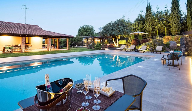Luxury villa with pool and gym near Etna, Sicily