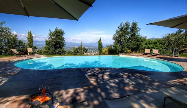 Majestic Farmhouse with Pool