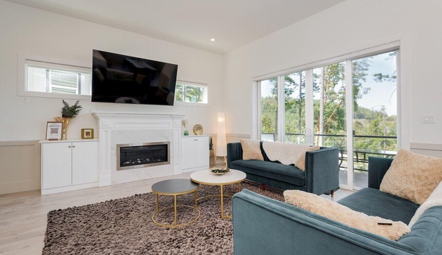 Marvelous Home In Victoria, BC