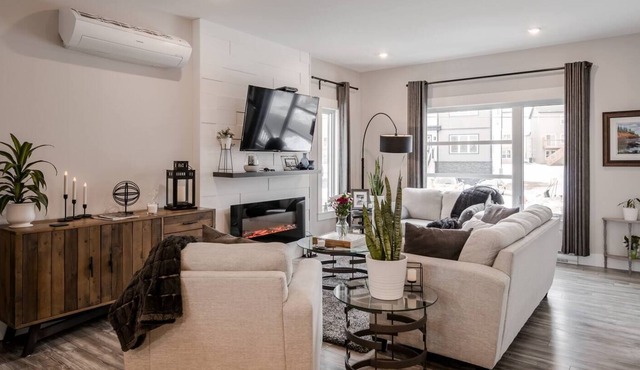 ☆ MASSIVE Duplex ☆ Luxury 3 Bedroom ☆