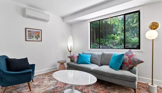 Mid-Century Modern Dream Retreat