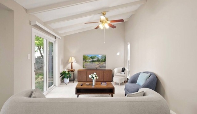 Mid-century modern 3-bedroom house near metro in peaceful Springfield, VA