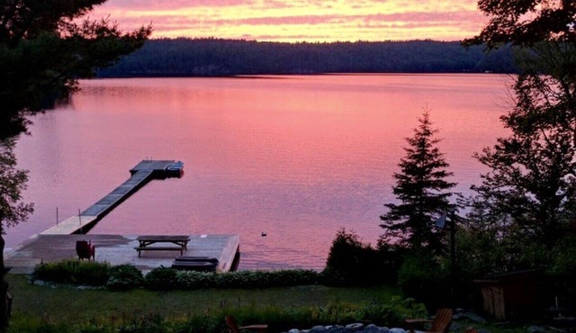 Million Dollar View, Private Cottage Escape