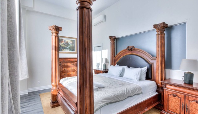 Modern 2BR in Le Village | Sleeps 6