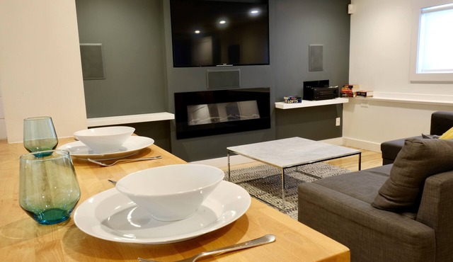 Modern & Charming 3BR Suite in Character Home