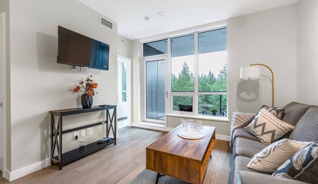 Modern Comfort at UBC: 1BR Condo near Campus
