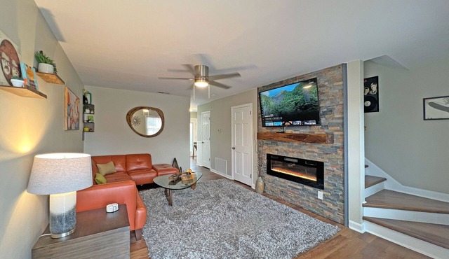 Modern Hickory Hideaway